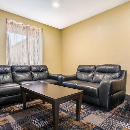 Quality Inn & Suites Florence - Cincinnati South Ngoại thất bức ảnh
