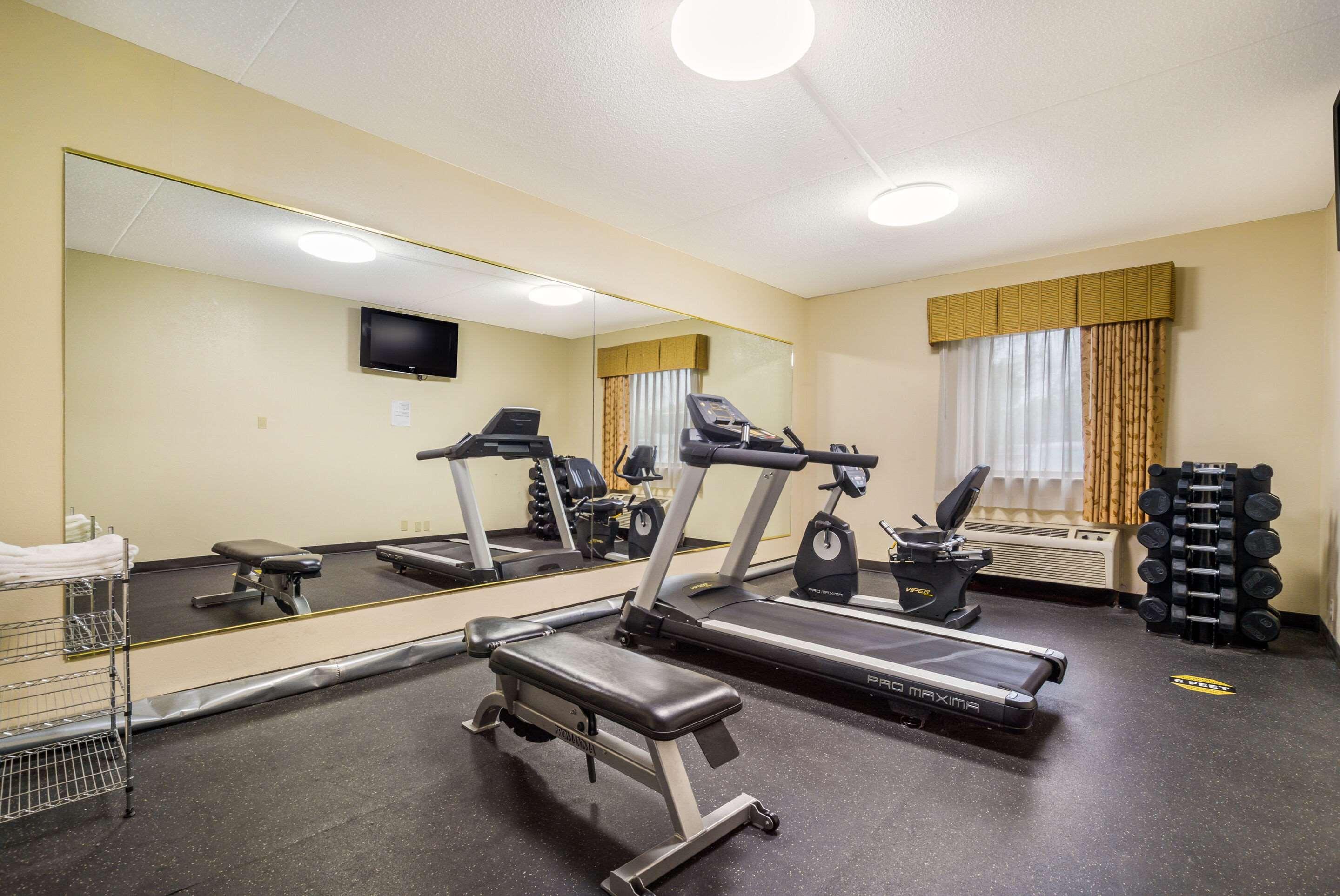 Quality Inn & Suites Florence - Cincinnati South Ngoại thất bức ảnh